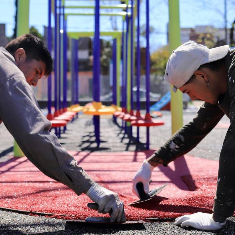 Plaza Alem de Condarco y Cabrero, Lanús